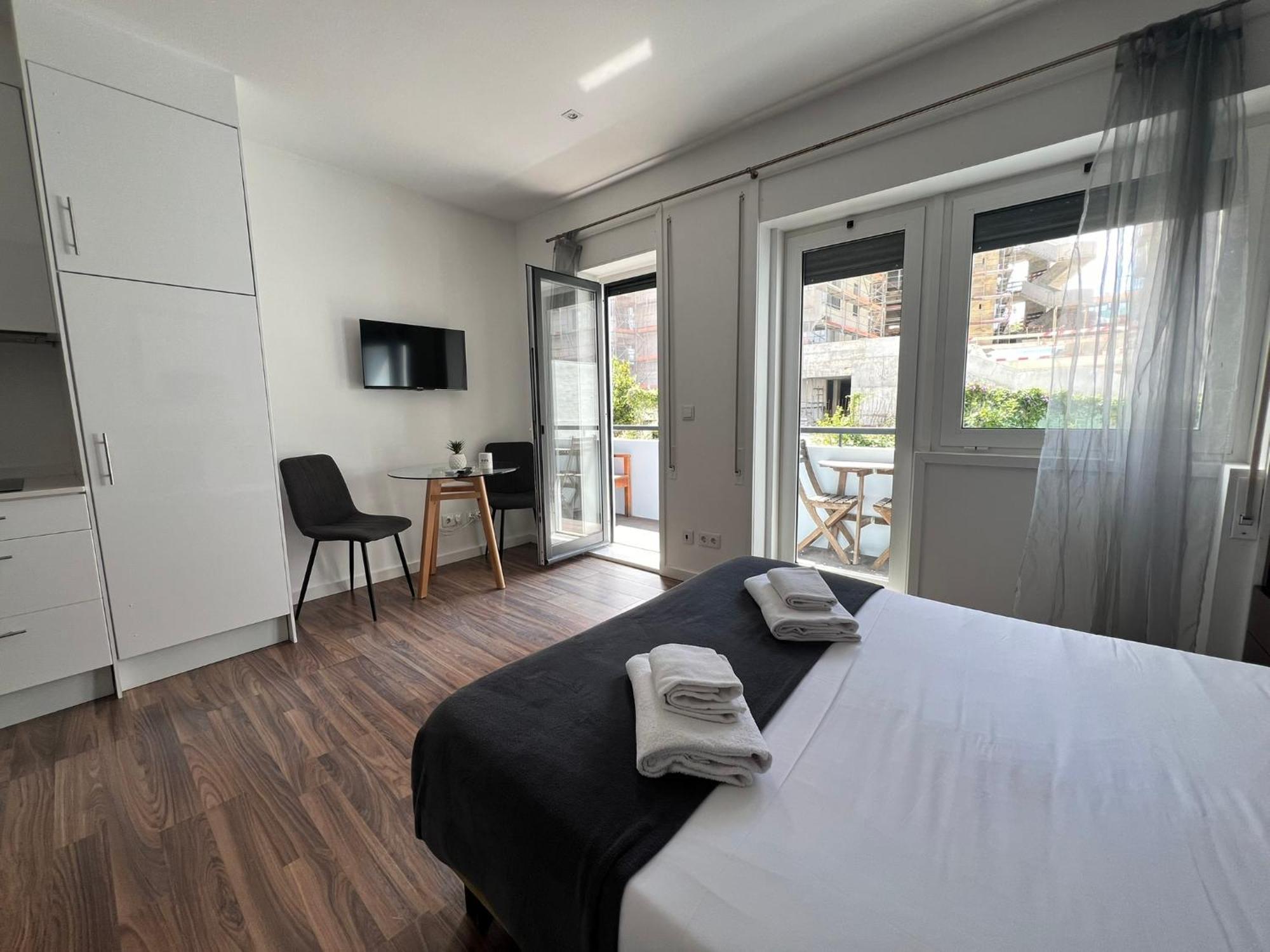 Almada Studios & Suites Porto Exterior foto